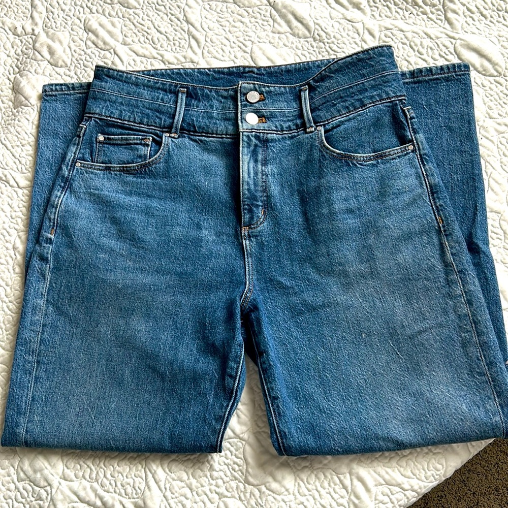 Ann Taylor The Straight Crop Extra High-Rise